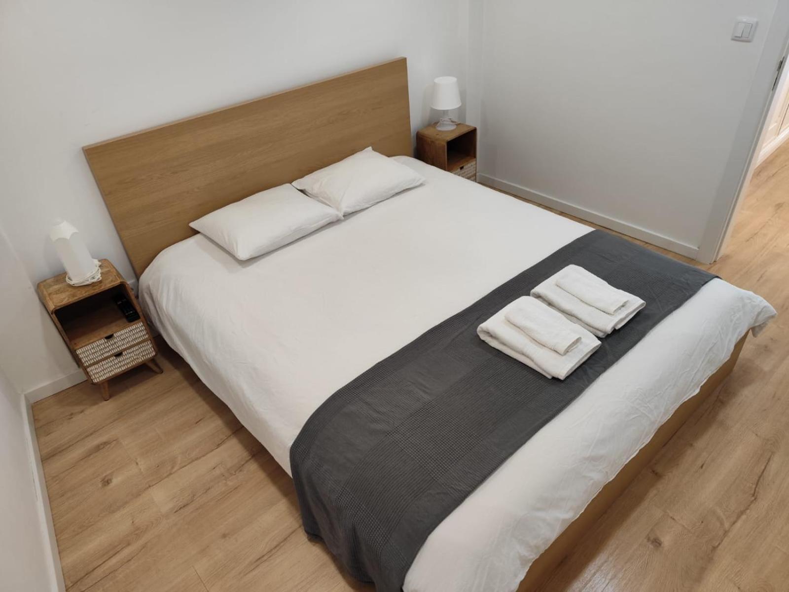 Hugo's Panoramic Duplex Apartment